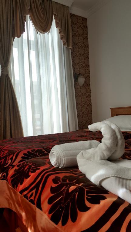 Hotel Latinski Most Sarajevo Exteriör bild