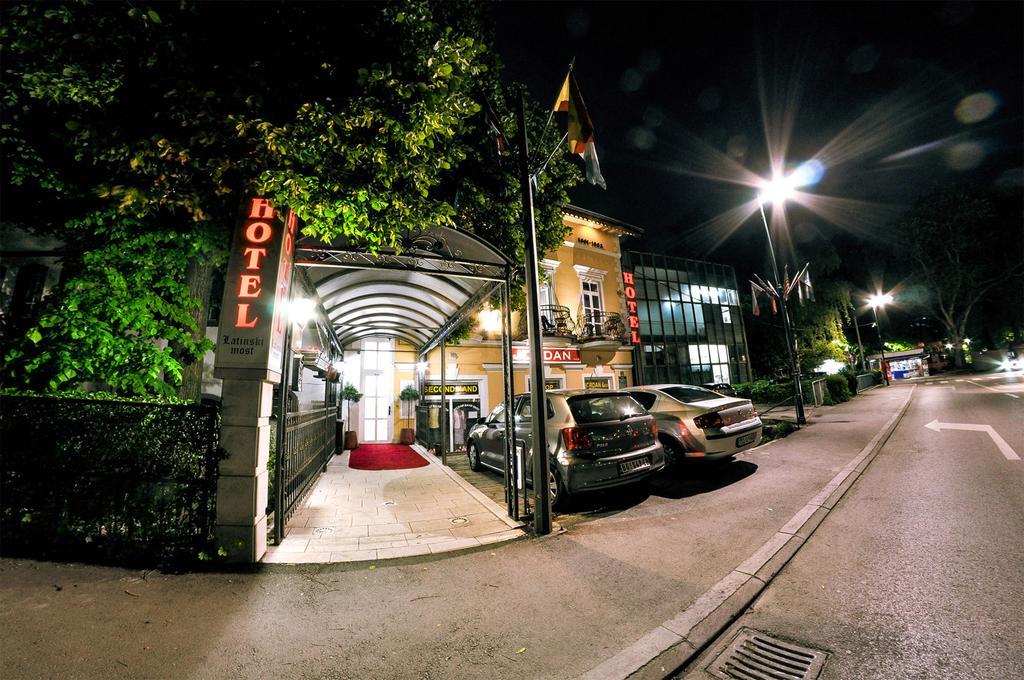 Hotel Latinski Most Sarajevo Exteriör bild