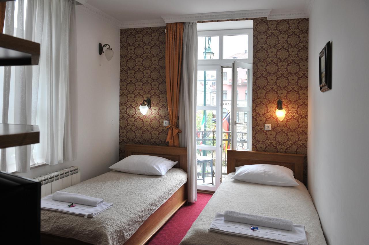 Hotel Latinski Most Sarajevo Exteriör bild